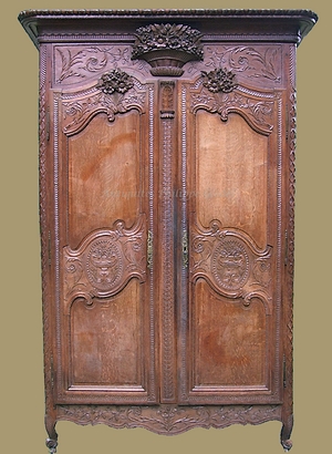 Armoire normande dieppoise chêne sculpté